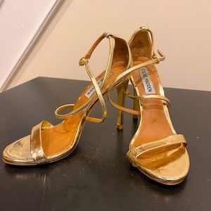 Steve Madden Gold Heels 6.5